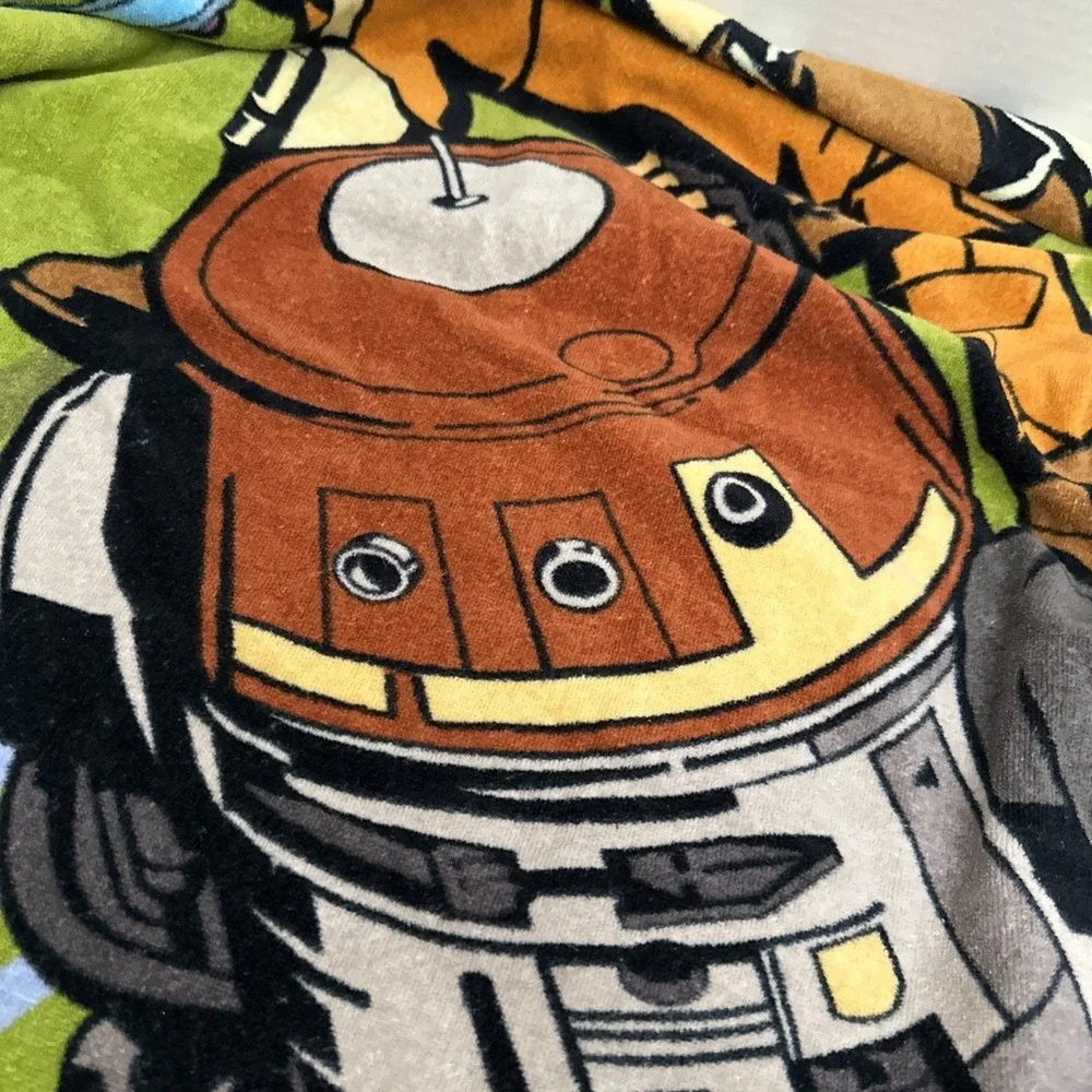 Disney Store‎ Star Wars Rebels Multicolor w/Characters Kids 30